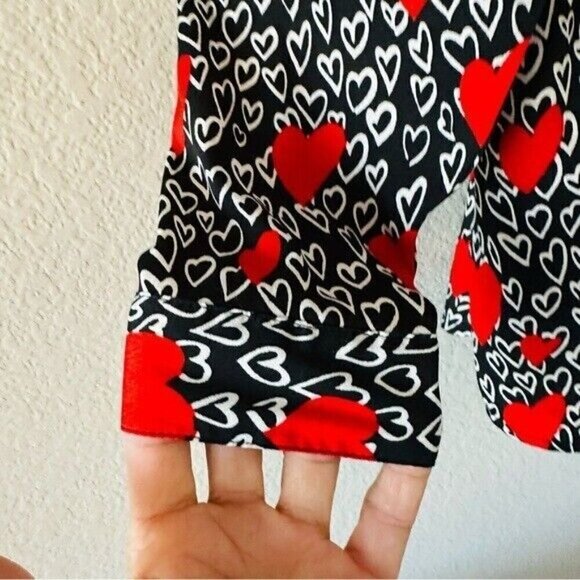 Wednesdays Girl Womens Shirt Heart Print Multicolor Long Sleeve Collared Size XS - Picture 5 of 10